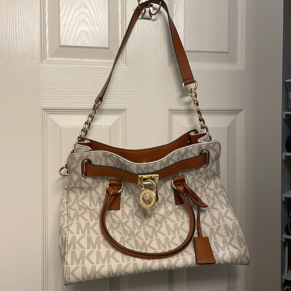 Michael Kors bags - Picture 5 of 5